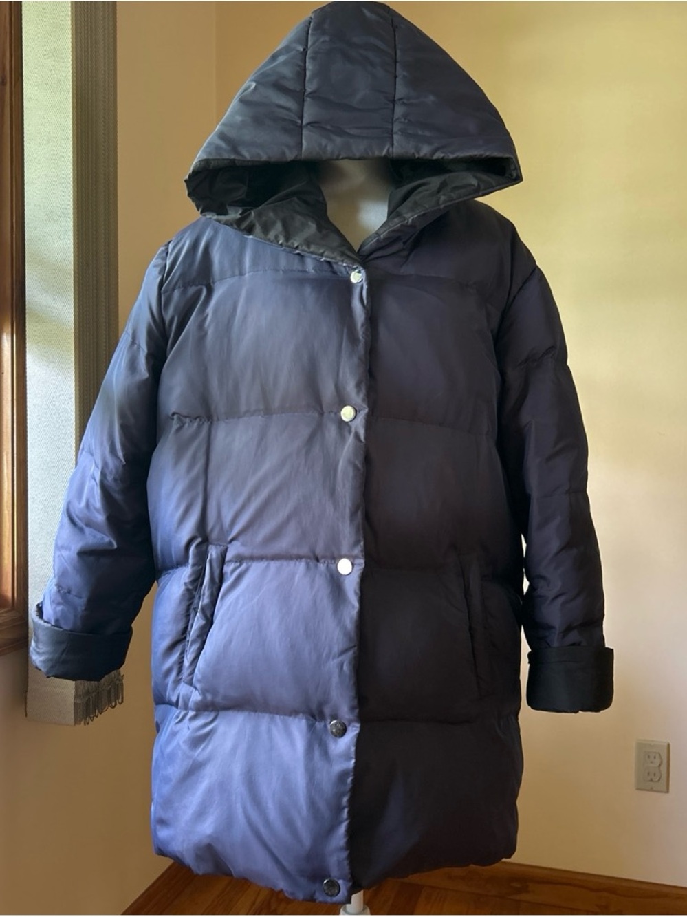 Fleet Street Oversized Puffer Jacket, Hooded, Navy Blue matte finish; Size L